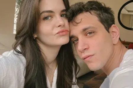 Səlahəddin Paşalıdan həyat yoldaşı Lara Paşalıya..