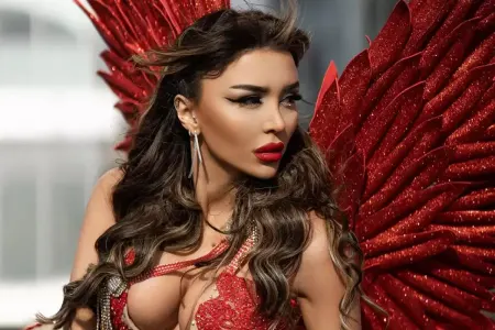 Renka yeni ev aldı - FOTO