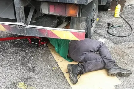 Yük avtomobilin altında gizləndi, Gürcüstandan Bakıya gəldi