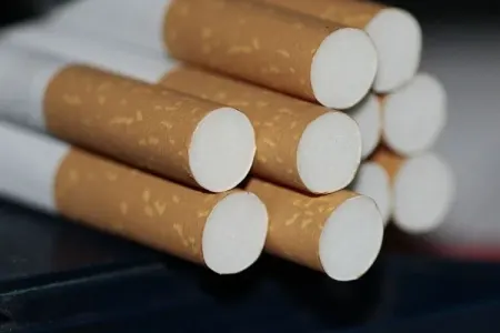 Azərbaycanda siqaret istehsalçıları və idxalçıları ilə bağlı - YENİ TƏLƏB