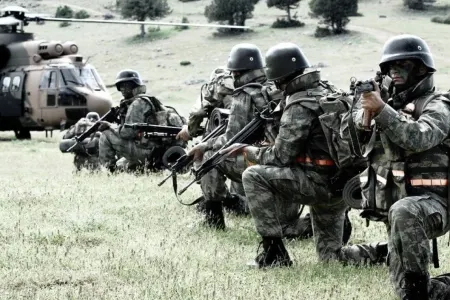 Türk ordusu 6 terrorçunu məhv ETDİ