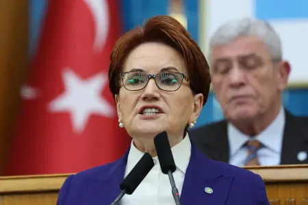 Meral Akşener partiya sədrliyindən gedir