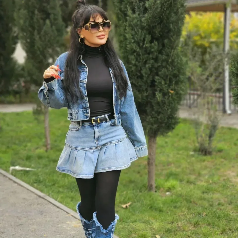 "Çox sağ ol de, ərin səni saxlayır" - FOTOlar