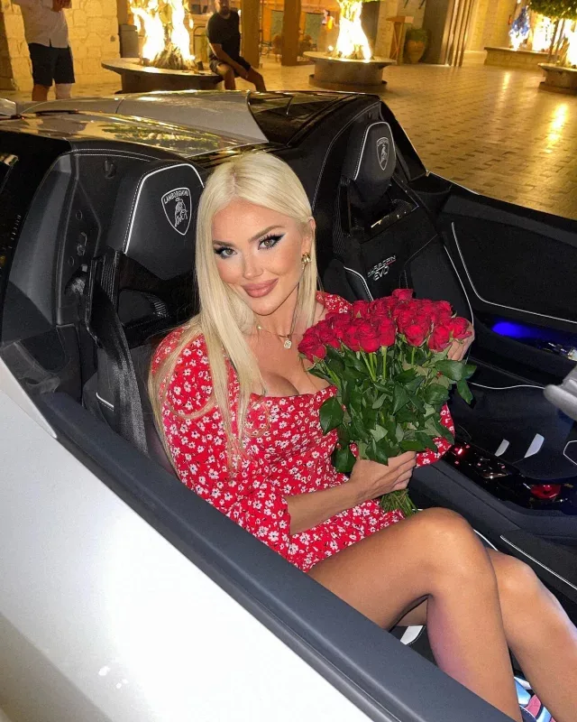 Yılmaz Ərdoğan özündən 25 yaş kiçik sevgilisi - FOTO