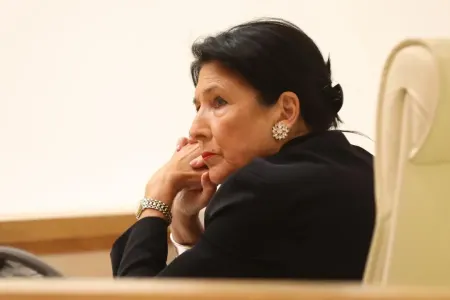 “Gürcüstanın seçimi ya müstəqillik, ya da köləlikdir” – Zurabişvili