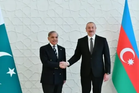 Pakistan Baş naziri Prezident İlham Əliyevi təbrik edib