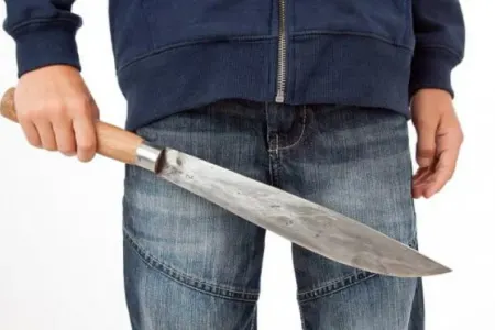 Cənubi Afrikada keşiş oğrunun hər iki əlini kəsib