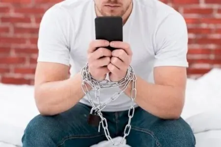 Siz də telefonsuz qala bilmirsiniz?