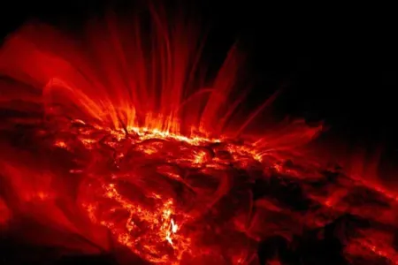 Planetimizi geomaqnit qasırğası "VURACAQ" - Vaxt AÇIQLANDI