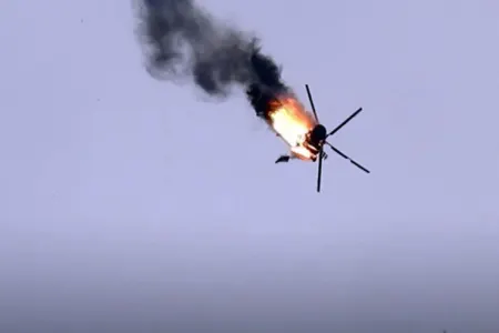 Helikopter qəzaya uğradı, azı üç nəfər öldü