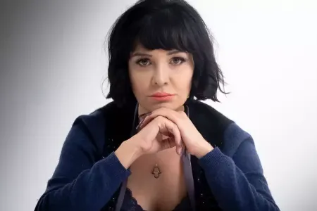 Astroloqunun sözünə görə evlənmir