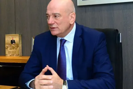 Prezident Aydın İbadovu vəzifəsindən azad etdi