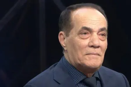 "“Ürəyi daş..." - Elşad Qarayev AĞLADI