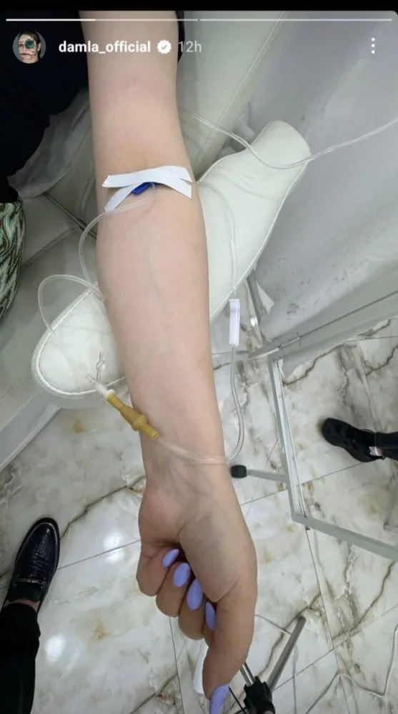 Damla xəstəxanaya düşdü - FOTO