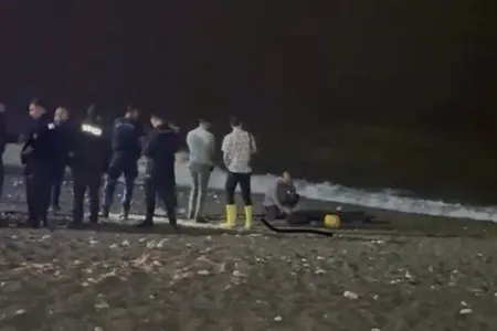 Dənizə girən gənc boğularaq öldü