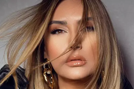 “Səhnədə ölmək istəmirəm” - Zülfiyyə Xanbabayeva