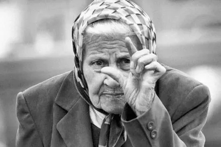 Yalnız bu qadınlar pensiyaya tez çıxa biləcək - – Yeni qayda təsdiq edildi