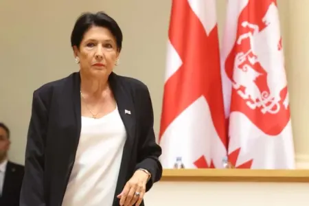 Seçkilər gürcü kabusundan qurtulmaq üçün həlledici olacaq - Zurabişvili
