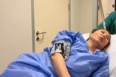 Zülfiyyə Bayramova xəstəxanadan görüntüsünü paylaşdı - FOTO