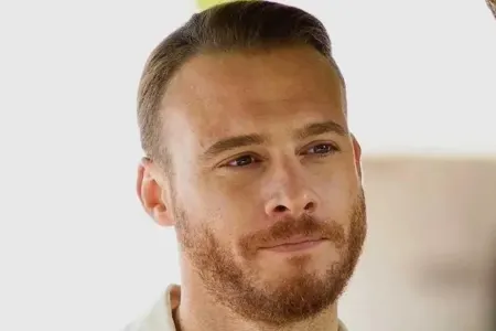 Kerem anası ilə reklama çəkildi - FOTO