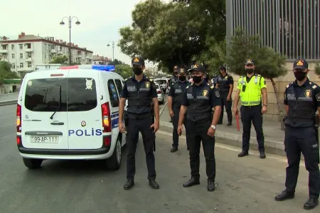 Azərbaycanda DƏHŞƏT: Arvadını balta ilə - ÖLDÜRDÜ