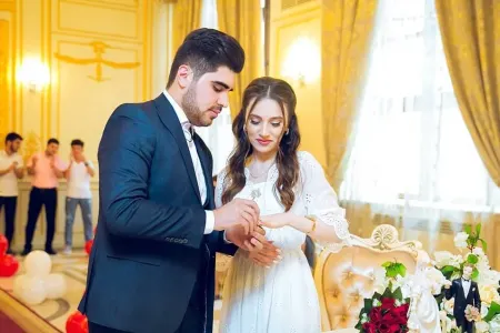 Gürcüstanda nigah yaşı dəyişdirilir...