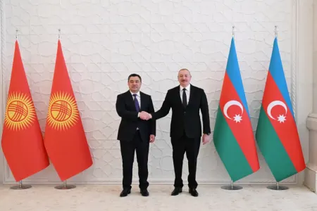 Prezident İlham Əliyevin adından Sadır Japarovun şərəfinə dövlət ziyafəti verilib