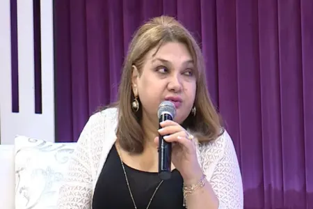 Şəbnəm Tapdıq alman sevgilisindən danışdı