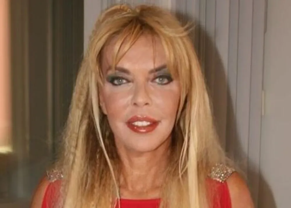 Tanınmış aktrisa qəzaya düşdü - FOTO