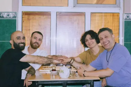 “Xalq artistiyəm” deyib min hoqqadan çıxanlar var"