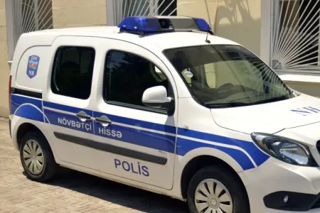 BAKIDA DƏHŞƏT: 14 yaşlı oğlan qonşusunu bıçaqladı