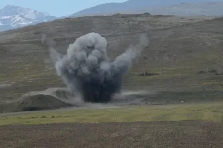 Ağdamda tank əleyhinə mina partladı, xəsarət alan var