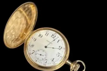 “Titanik” sərnişinlərindən birinin saatı rekord qiymətə satılıb