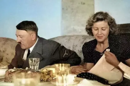 Hitlerin cəsədi burada saxlanılıb... - FOTOLAR
