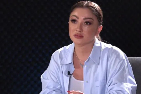 "Mən də istəyərəm ki, bağ hədiyyə eləsinlər" - VİDEO