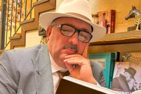 Bəhram yenə “kəndli-şəhərli” söhbəti saldı, qalmaqal qopdu: - “Qaşınır...”