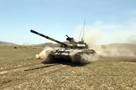 Tank bölmələri həyəcan siqnalı ilə - QALDIRILDI