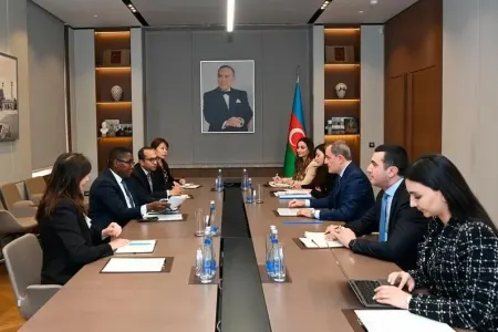 Ceyhun Bayramov Quterreşin müşaviri ilə COP29-a hazırlığı müzakirə etdi