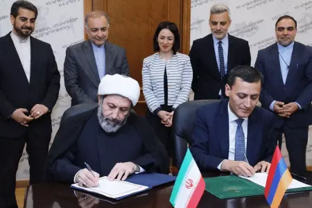 Ermənistan İranla daha bir sənəd imzaladı