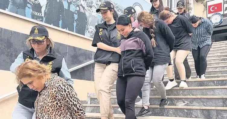 Silsilə oğurluqlar edən "Qızlar dəstəsi" ələ keçirildi - – FOTO