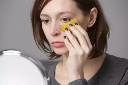 Botoks effeti yaradan meyvə