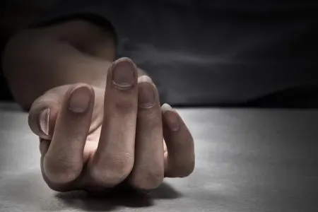 Modelin əri ölü tapıldı - FOTO