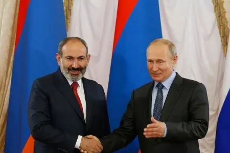 Putin Paşinyanla görüşəcək - TARİX AÇIQLANDI