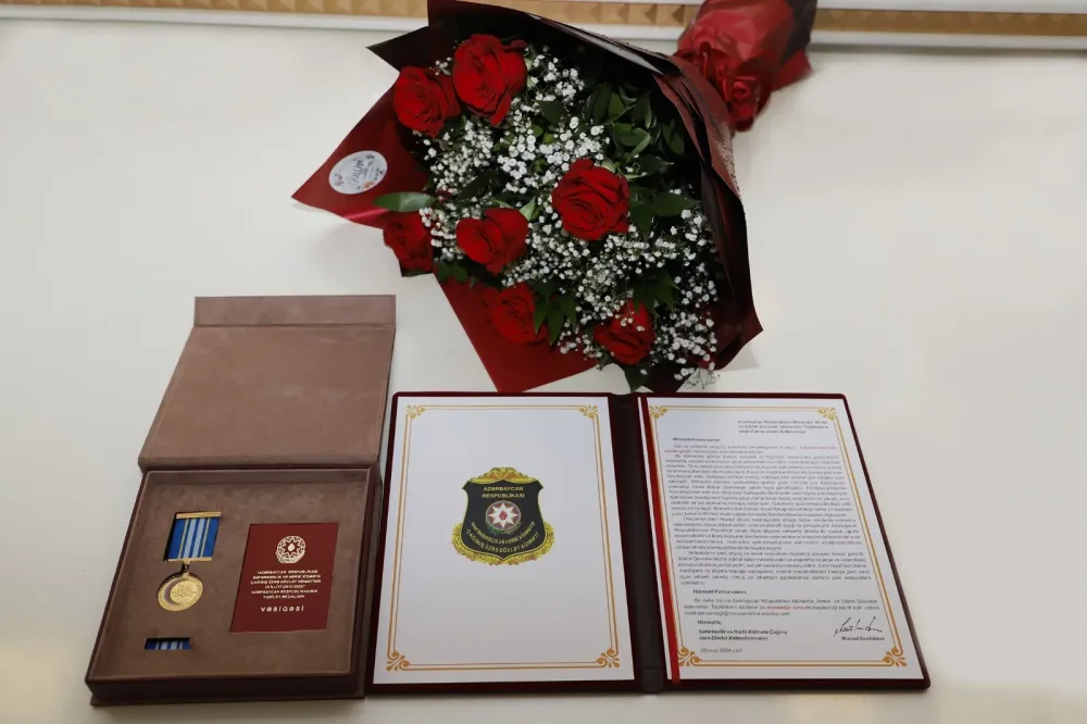 Səfərbərlik Xidməti 102 yaşlı veteranı təltif etdi - FOTO