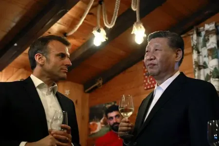 Makron və Si: - Məqsəd Çini Rusiyadan uzaqlaşdırmaqdır?