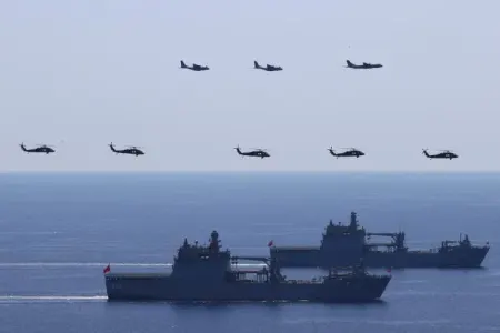 Azərbaycan xüsusi təyinatlıları təlimdə - Foto