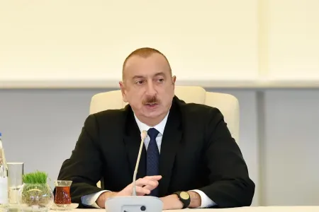 İlham Əliyev şuşalıları təbrik etdi