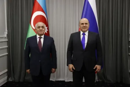 Əli Əsədov Mixail Mişustini təbrik edib