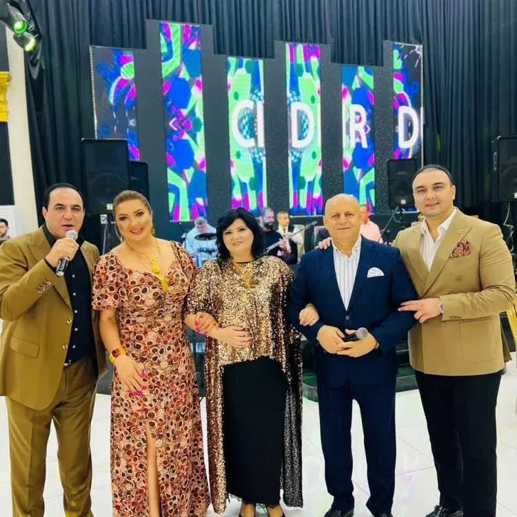 Aşıq Zülfiyyənin ailəsində xoş gün - FOTO