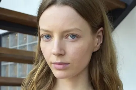28 yaşlı model xərçəngdən öldü